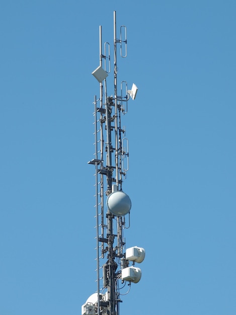 Telecommunication aerial tower