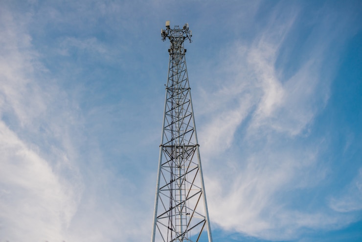 Photo telecommunication pole 