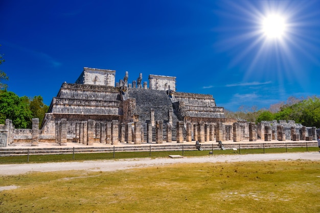 Tempel van de krijgers in Chichen Itza Quintana Roo Mexico Maya-ruïnes in de buurt van Cancun