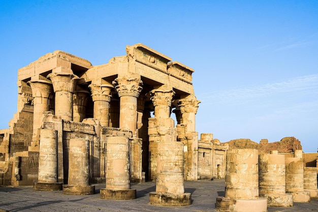 temple of luxor hypostyle hall