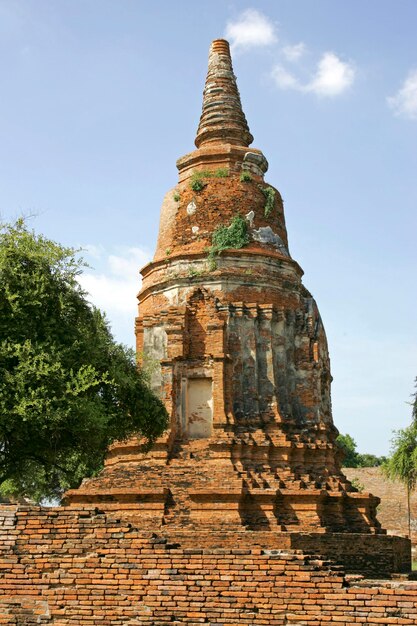 Photo temple site wat ratchaburana ayutthaya thailand siam asia