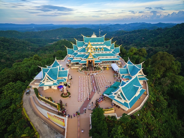 Photo temple wat pa phukon udonthani in thailand. (public domain or treasure of buddhism)