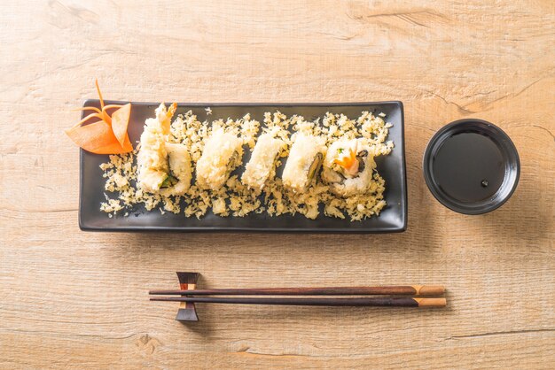 tempura garnalen sushi roll