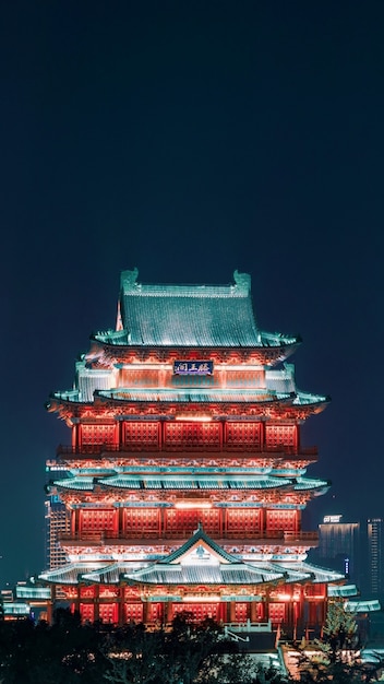 Photo tengwang pavilion at nightjpg