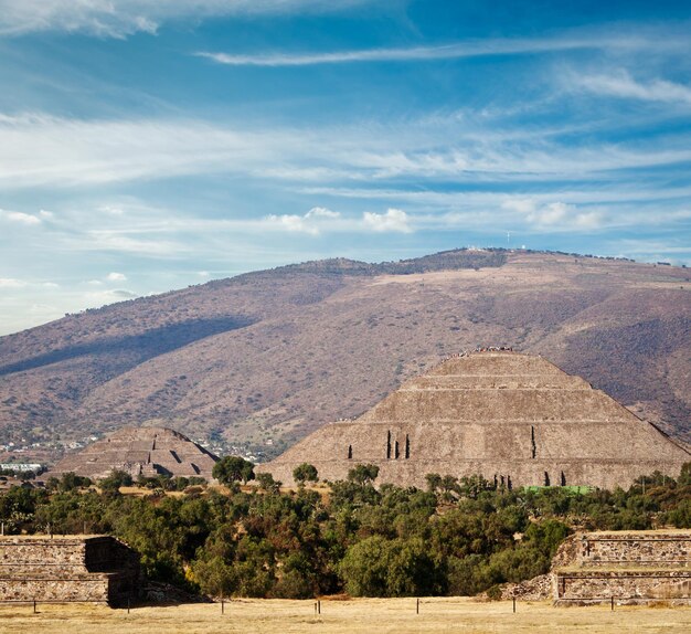 Photo teotihuacan pyramids