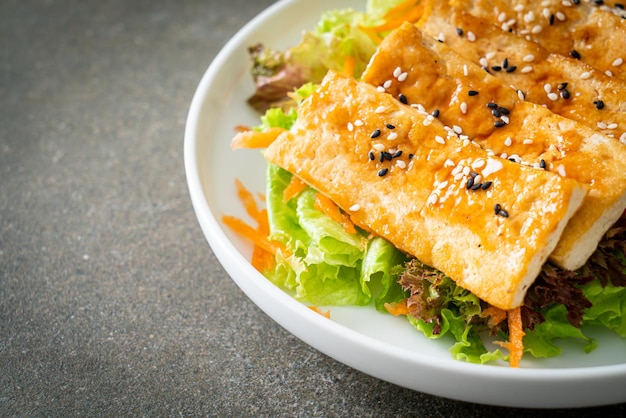 teriyaki tofu salad with sesame - vegan and vegetarian food style