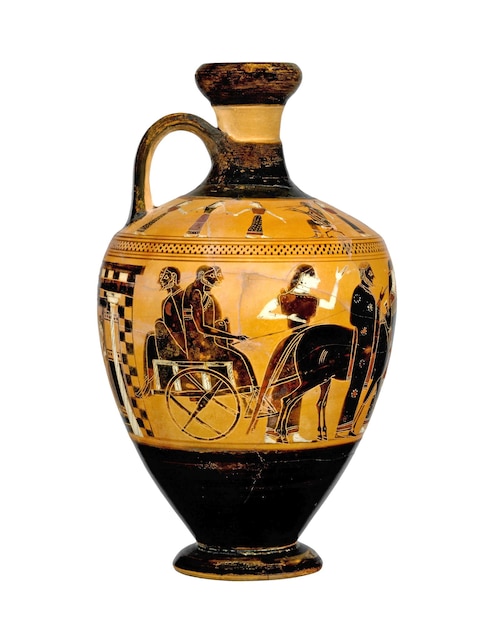 Terracotta oliefles lekythos uit het oude Griekenland geïsoleerd