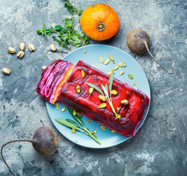 Terrine met pompoen en rode biet