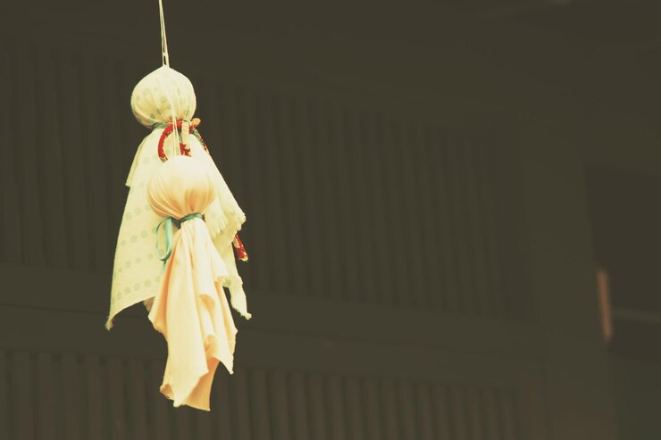 Photo teru teru bozu - supposed to have magical powers to bring good weather and to prevent a rainy day