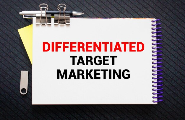 Text Differentiated Target Marketing op wit papier