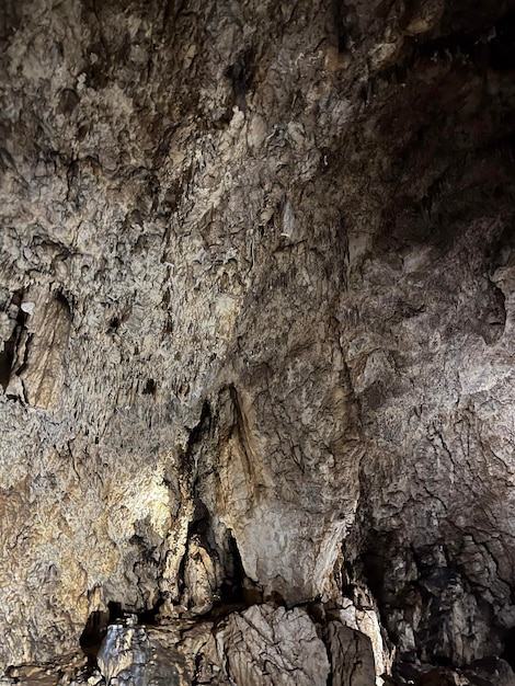 Foto trama del muro dalla grotta