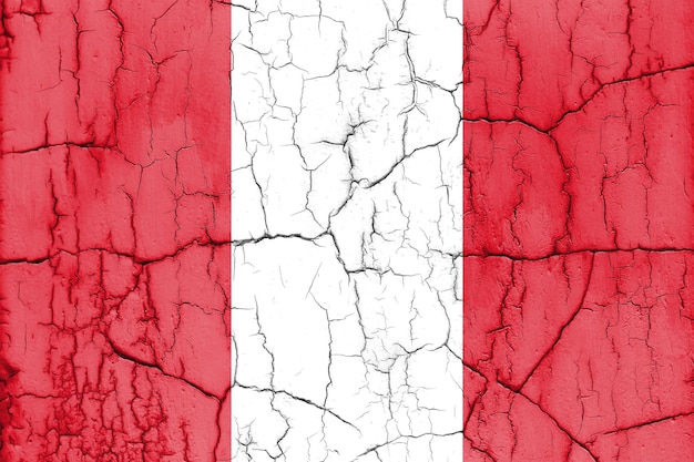 Textured photo of the flag of Peru with cracks