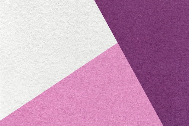 Textuur van ambachtelijke witte lila en paarse tint kleur papier achtergrond macro Vintage abstract violet karton