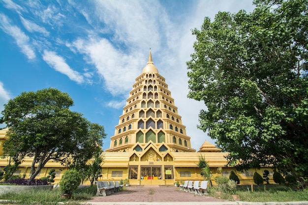 Tha het tempel Wat Tha It in Ang thong provincie Thailand