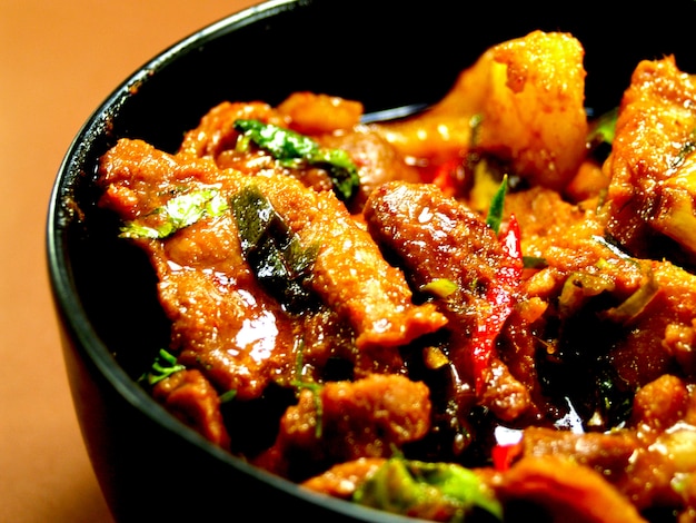 タイ料理ビーフマッサーマンカレー
