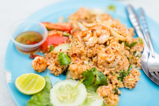 Тайская еда жареный рис
