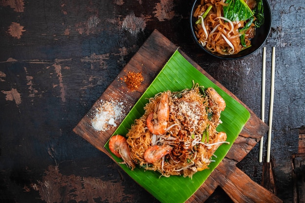 태국 음식 태국 볶음 국수 패드 타이어