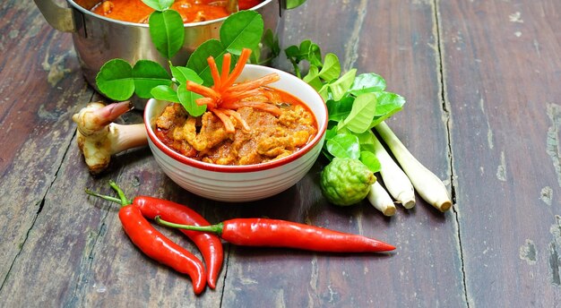 写真 タイ料理キット パネアン豚肉カレー