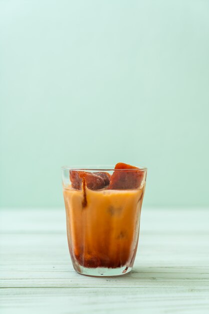 Thai tea ice cube with milk