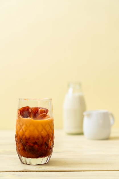 Thai tea ice cube with milk