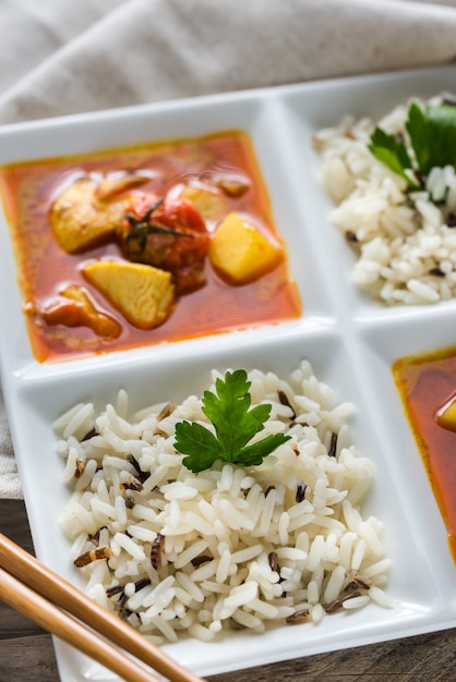 Thai yellow curry with chicken and rice