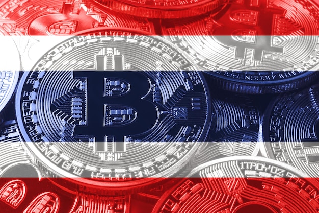 Thailand bitcoin vlag, nationale vlag cryptocurrency concept zwarte achtergrond