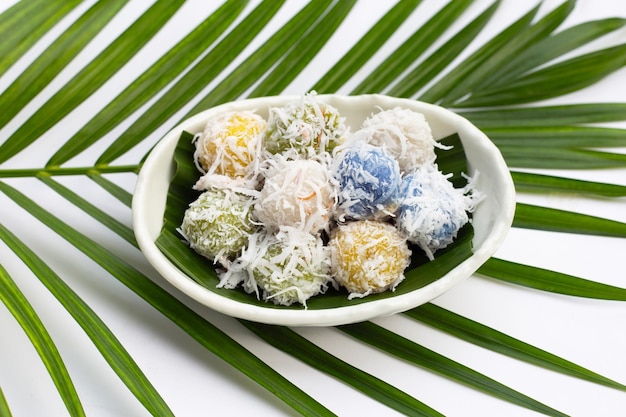 Thais dessert Kleurrijke kokosballen