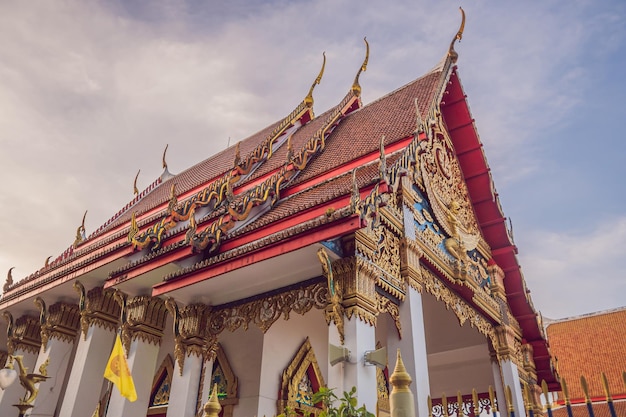 Thaise tempel in phuket-stad wat mongkolnimit