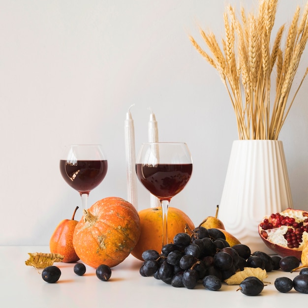 Photo thanksgiving arrangement with pumpkins