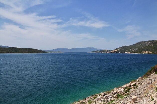 Фото Красивое побережье адриатического моря, хорватия