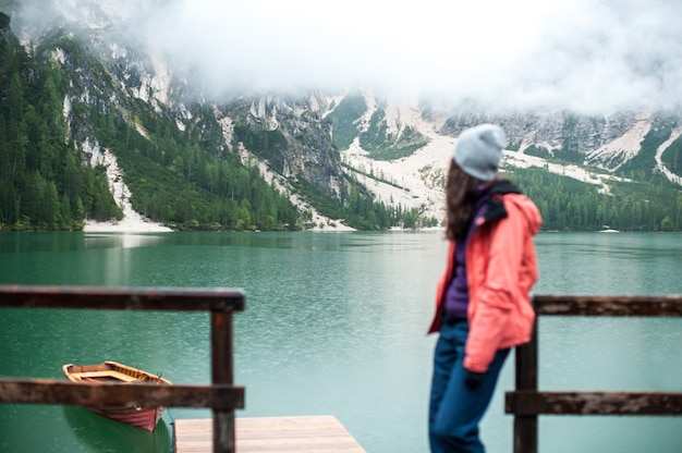 写真 旅する少女