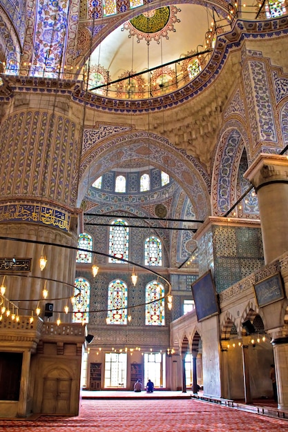 スルタンアフメドモスク（トルコ語：sultanahmet camii）-トルコ、イスタンブールのブルーモスク