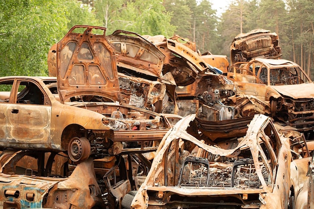 The Toll of War documenteert de verwoeste auto's die door Russische troepen in Oekraïne zijn achtergelaten