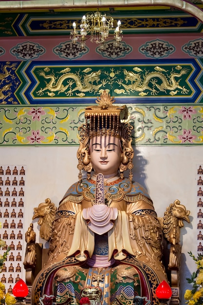 Храм Теан Хоу в Куала-Лумпуре