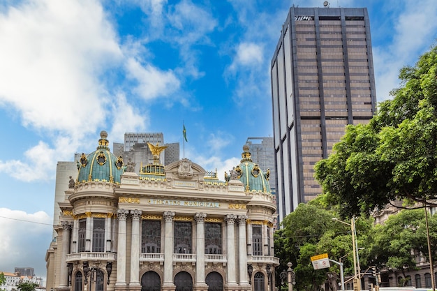 Theatro Municipal Gemeentelijk theatergebouw in het centrum van Brazilië in Rio de Janeiro