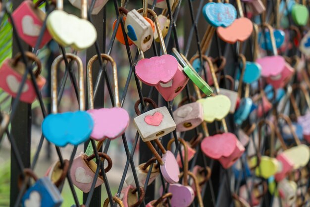 There are many love locks on the wall