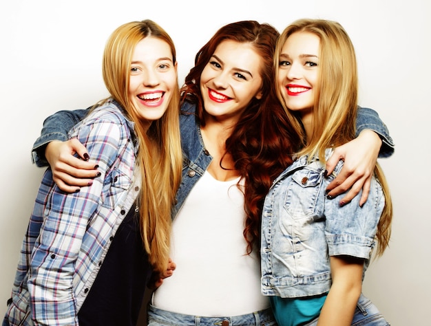 best friends teenage girls together having fun, posing emotional on white  background, besties happy smiling, lifestyle people concept close up.  making selfie Stock Photo - Alamy