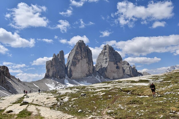 Foto le tre cime di lavaredo nelle dolomiti italia