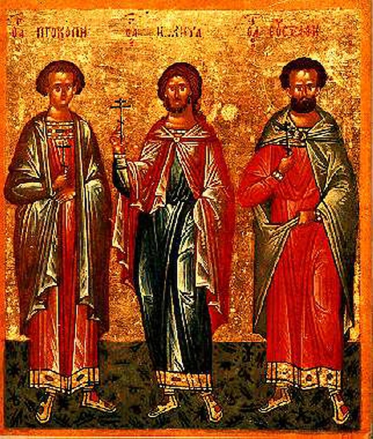 Photo three religious figures with the date of the 13th century