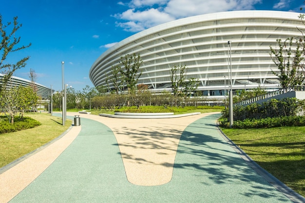 Tianjin, China, modern stadskantoor, bouwdeel en Plaza-platform