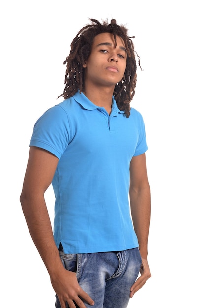 Tiener in blauw shirt