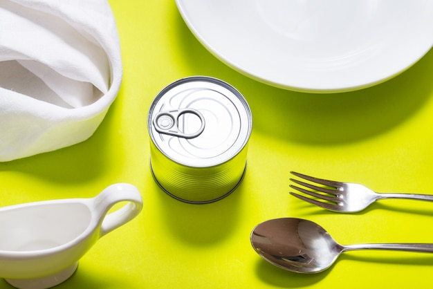 Tin Canned meal on kitchen table, top view