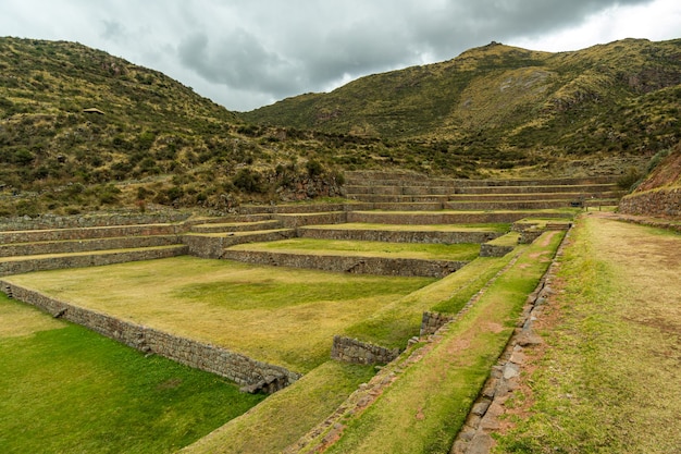 Foto tipon archeologisch park quispicanchi in de buurt van cusco peru