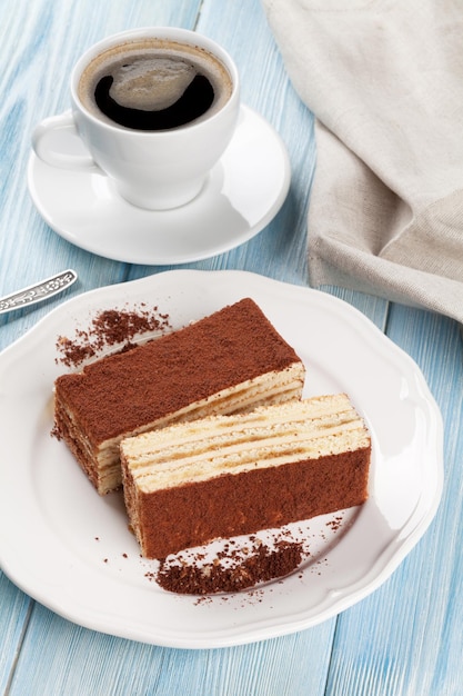 Tiramisu-dessert en koffie