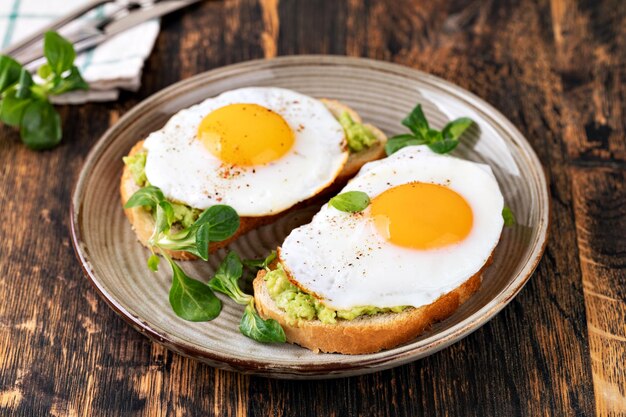 Photo toast with fried egg