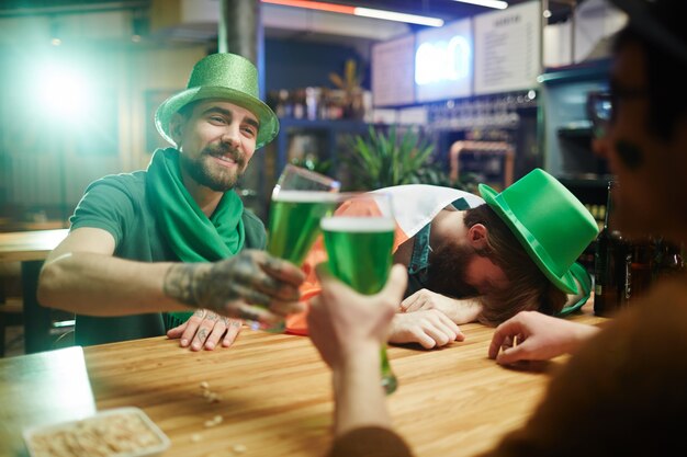 Photo toasting for friendship