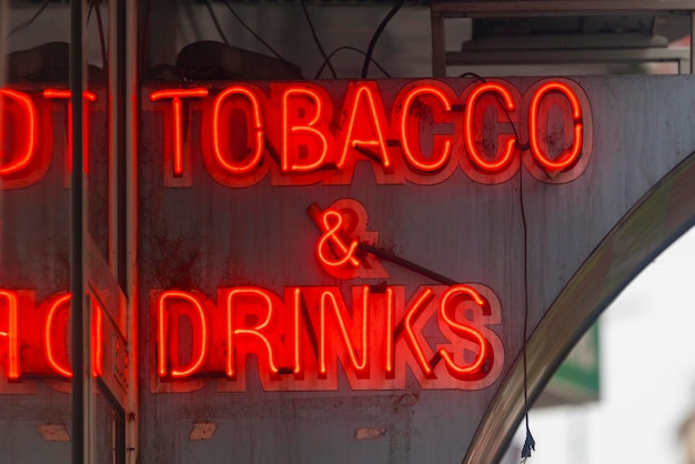 Photo tobacco drinks neon light