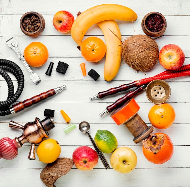 Foto narghilè alla frutta del tabacco.