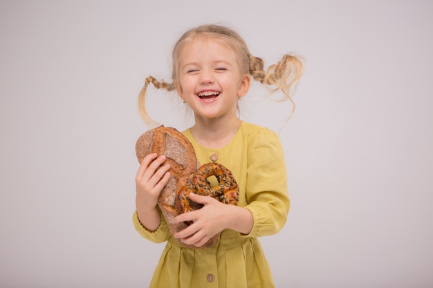 toddler girl bread light