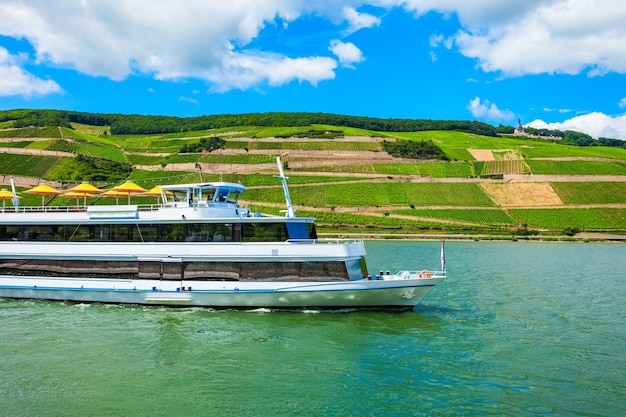 Toeristencruiseboot in Duitsland